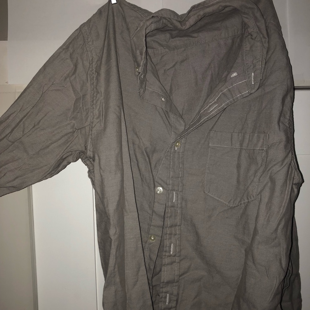 grey button up!